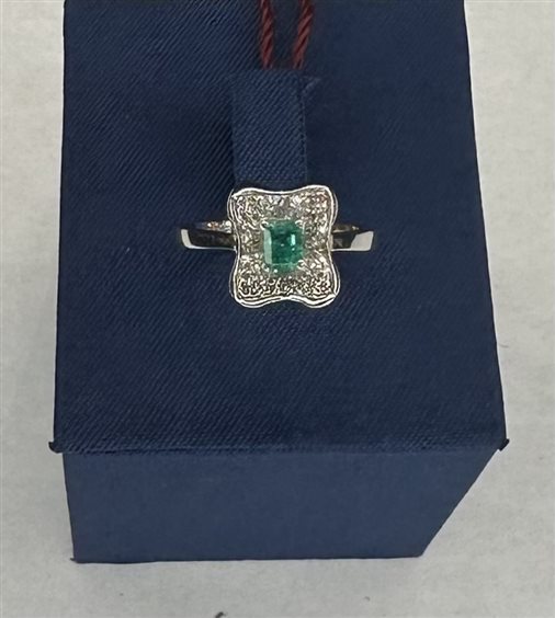 Anello Recarlo Donna in Oro bianco Smeraldo 0.38 Ct ZL792/BS - ZL792/BS